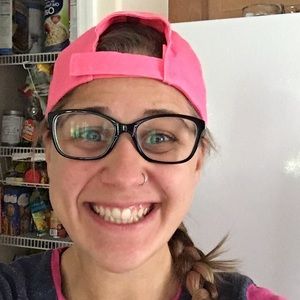 Meet your Posher, Lynn